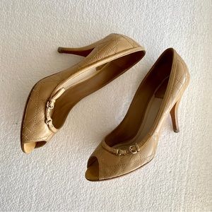 Christian Dior Nude Quilted Cannage Peep Toe Heels Pumps 💙